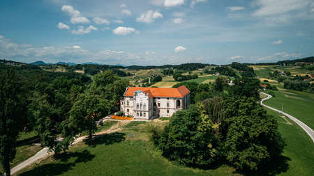 Jelšingrad. Foto: Matic Javornik & Blaž Lah